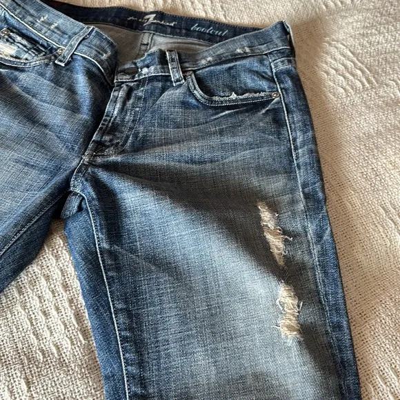 7 For All Mankind | Bootcut Jeans | Size 27(See Measurements)