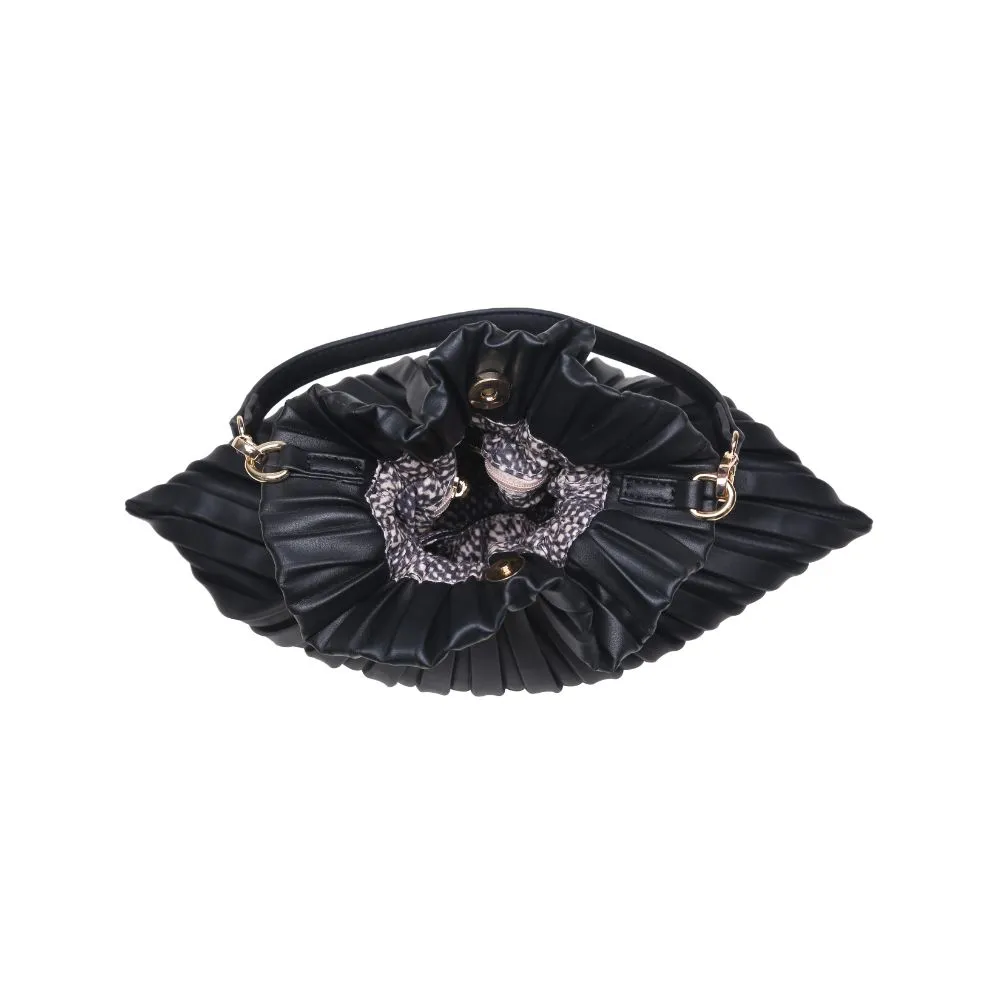 Amaya Satchel