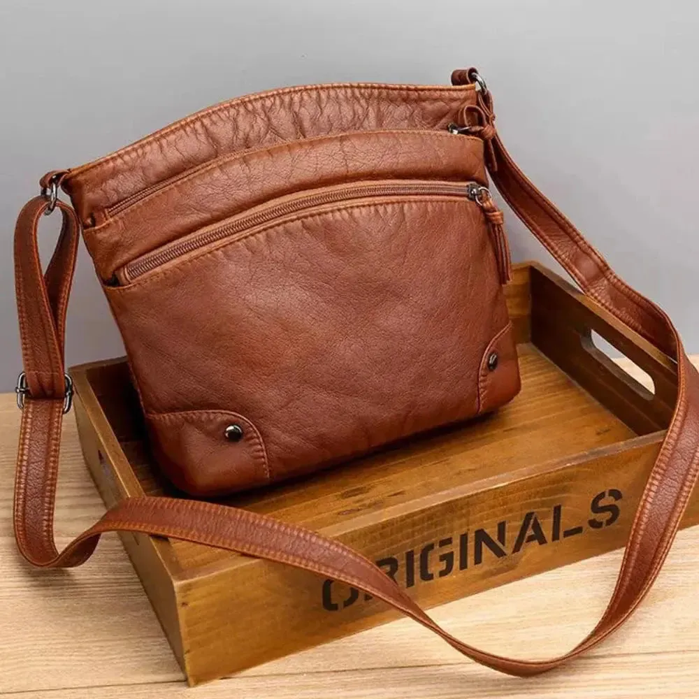 Amelia’s Timeless Shoulder Bag