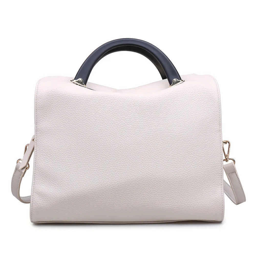 Amelie Satchel