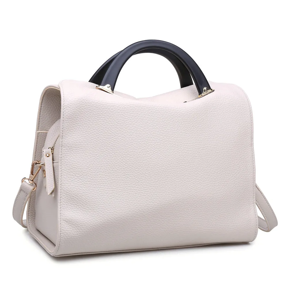 Amelie Satchel