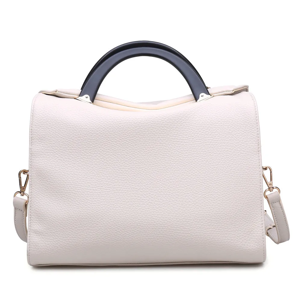 Amelie Satchel