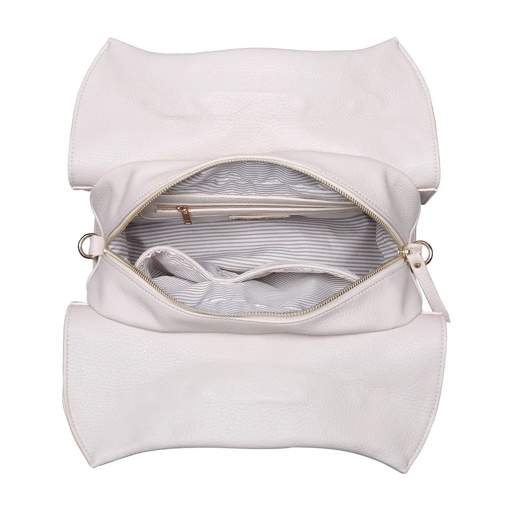 Amelie Satchel