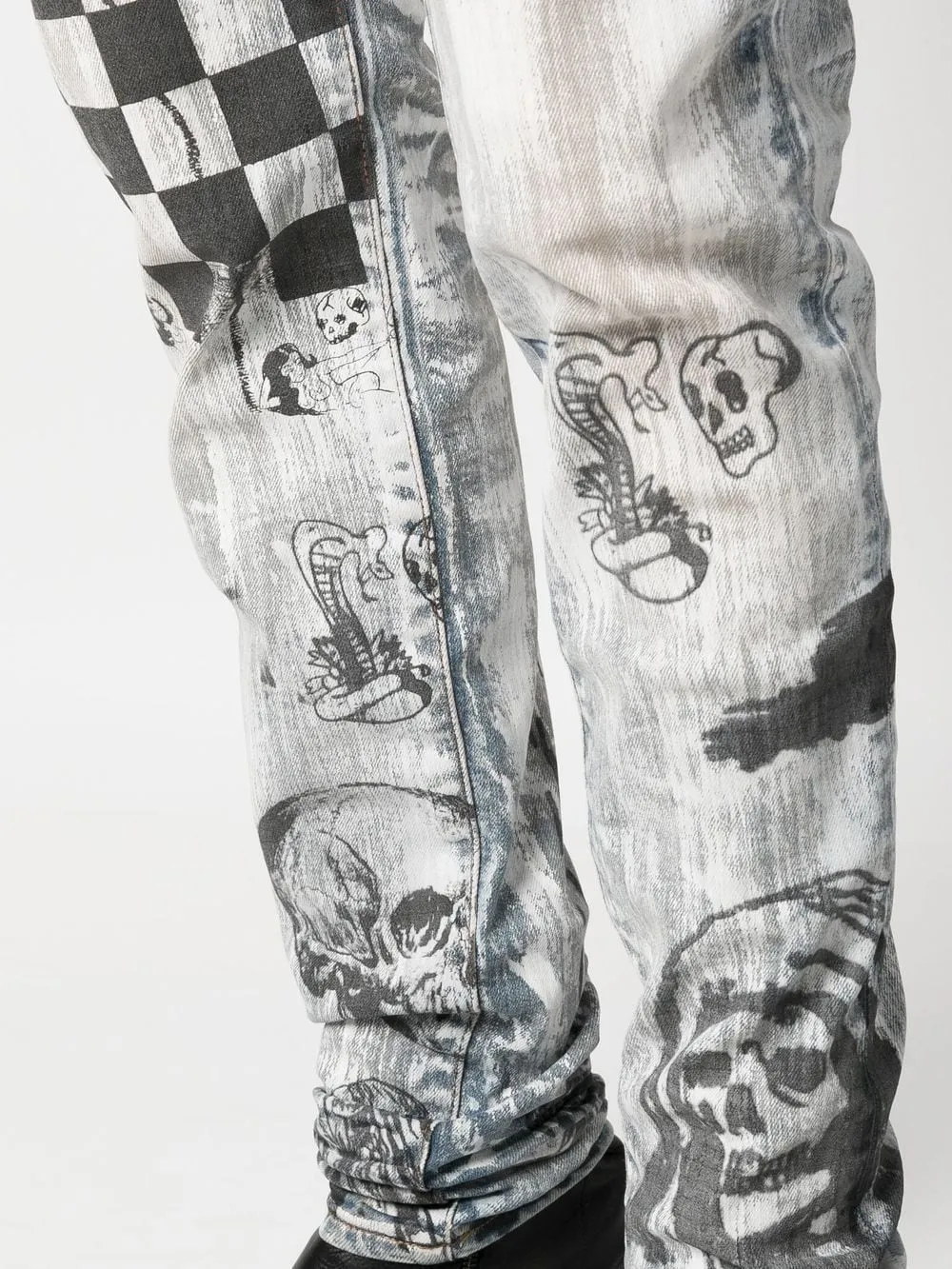 AMIRI graffiti-print slim jeans