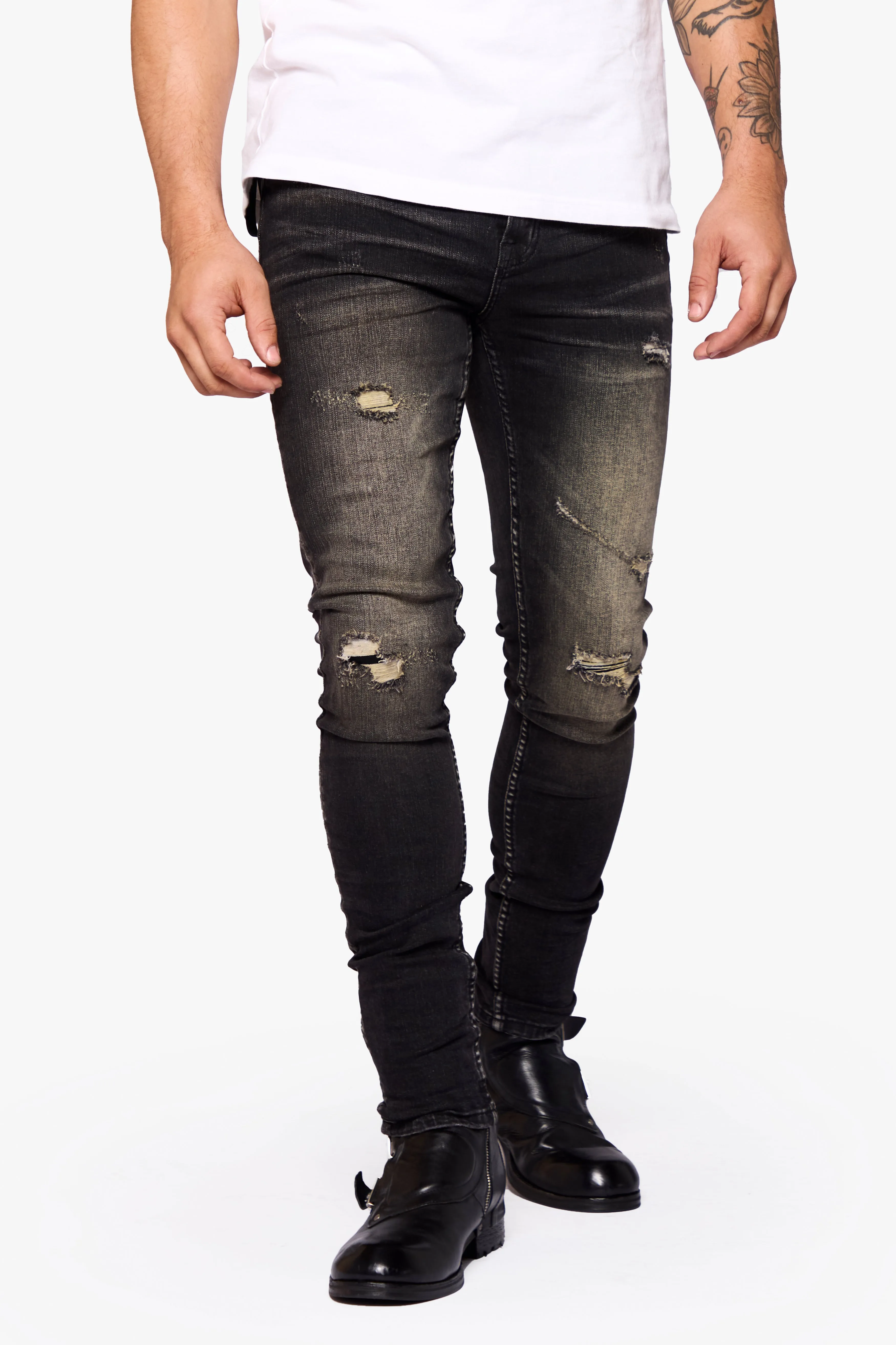 ANOM SKINNY FIT "SAYA"