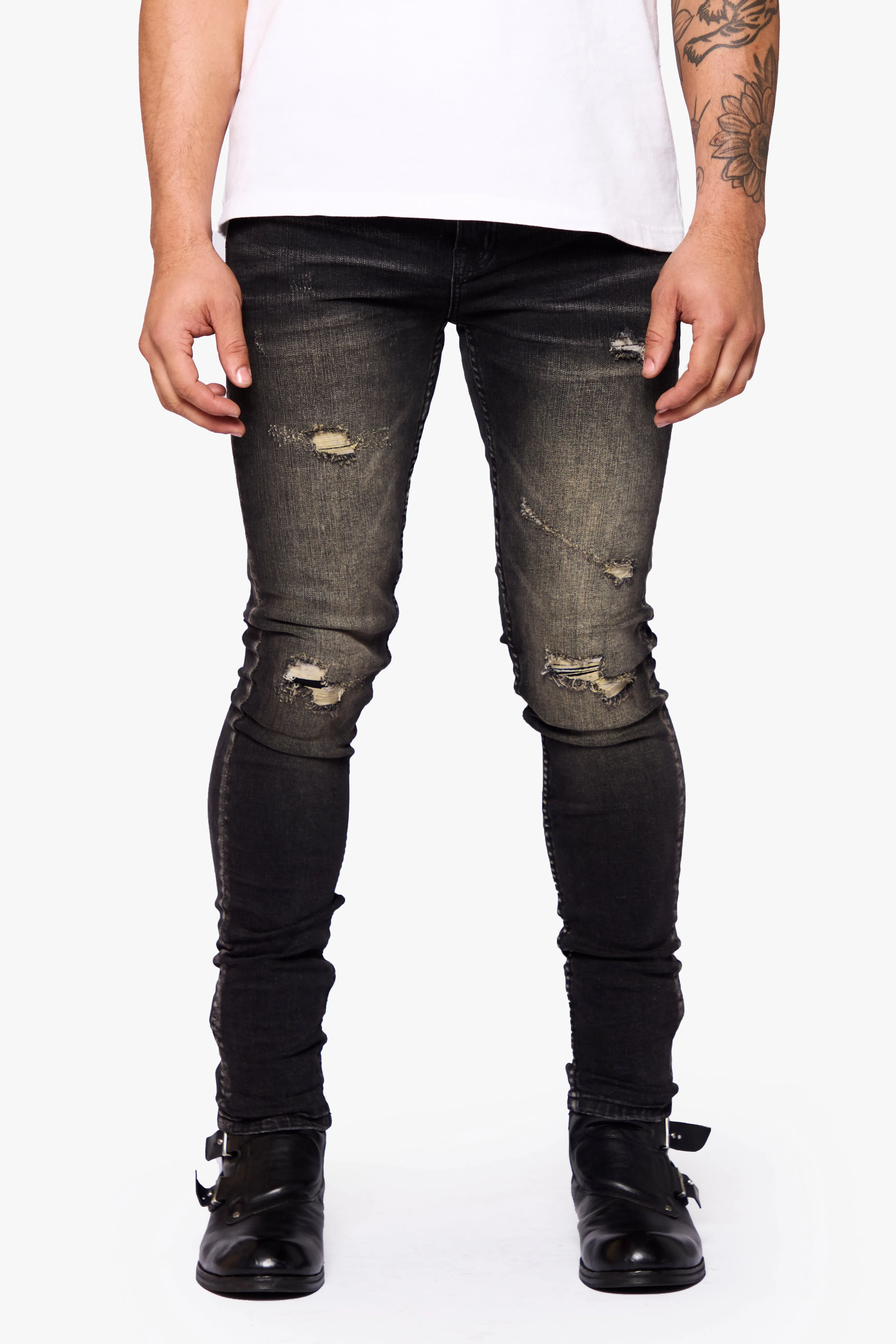 ANOM SKINNY FIT "SAYA"