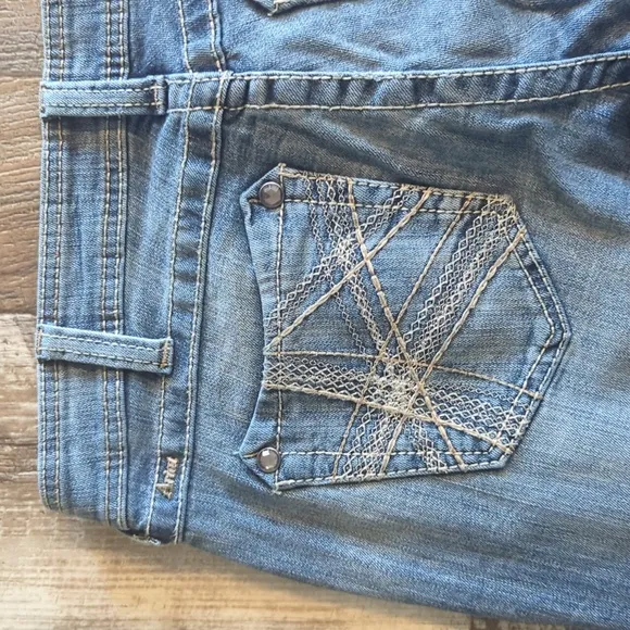 ARIAT Turquoise cowgirl bootcut jeans embroidered back pockets sz 30L