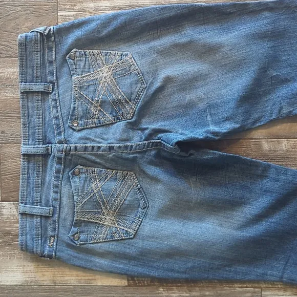 ARIAT Turquoise cowgirl bootcut jeans embroidered back pockets sz 30L