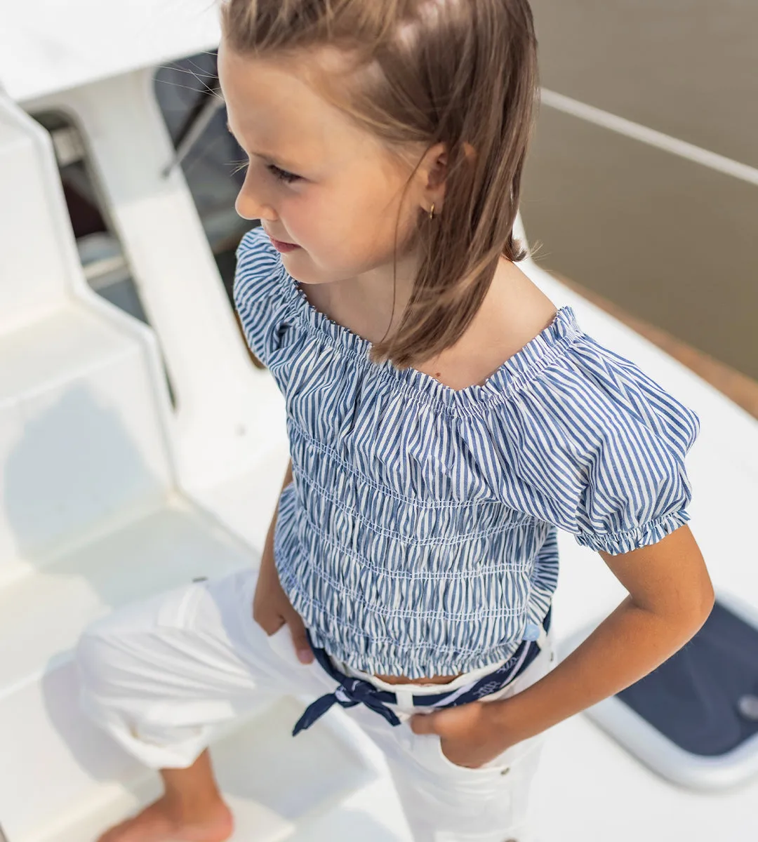 Blouse à rayures et nid d'abeille, enfant || Striped smocked blouse, child