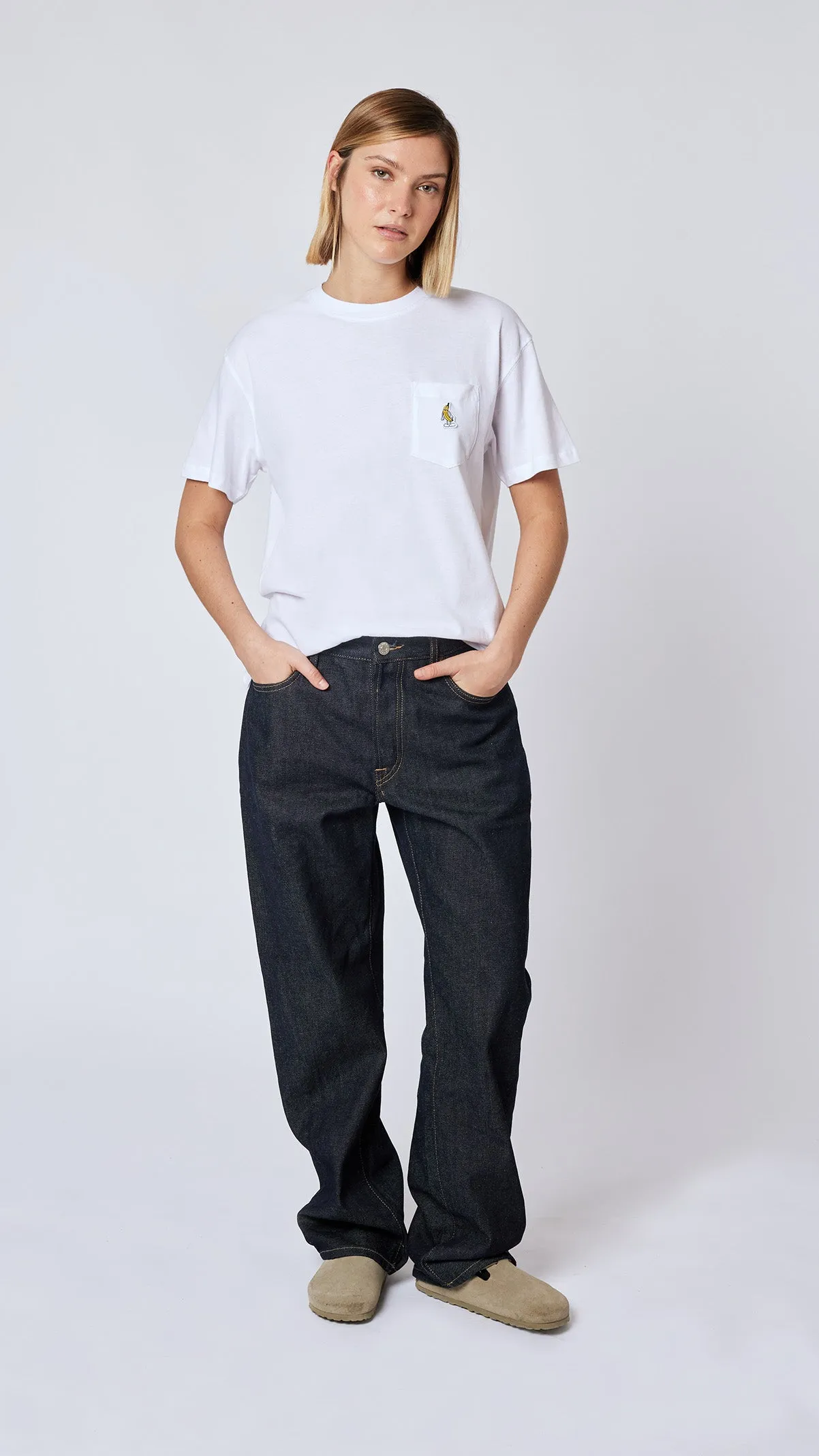 CAMISETA POCKET BANANA BLANCA