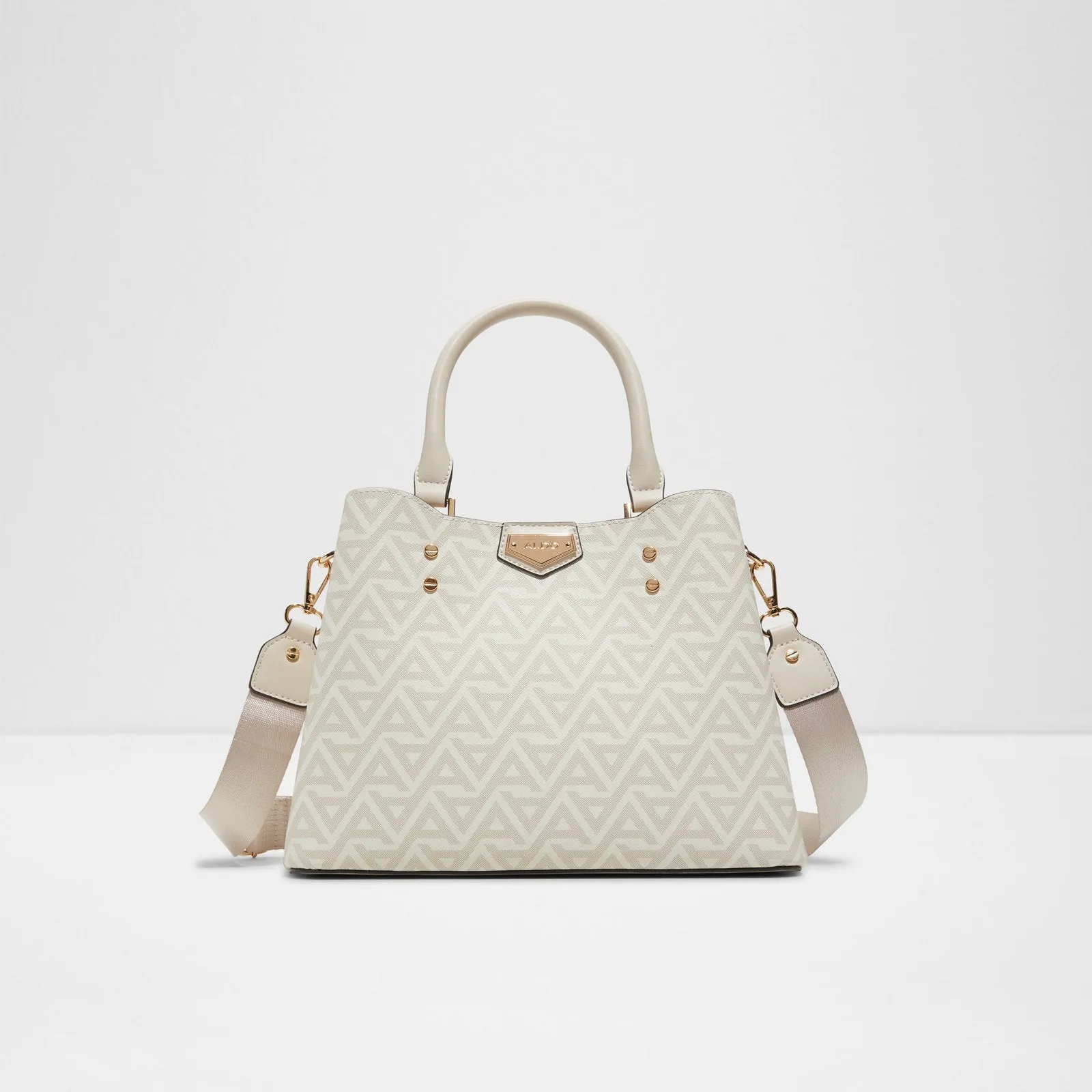 Caraever / Satchel