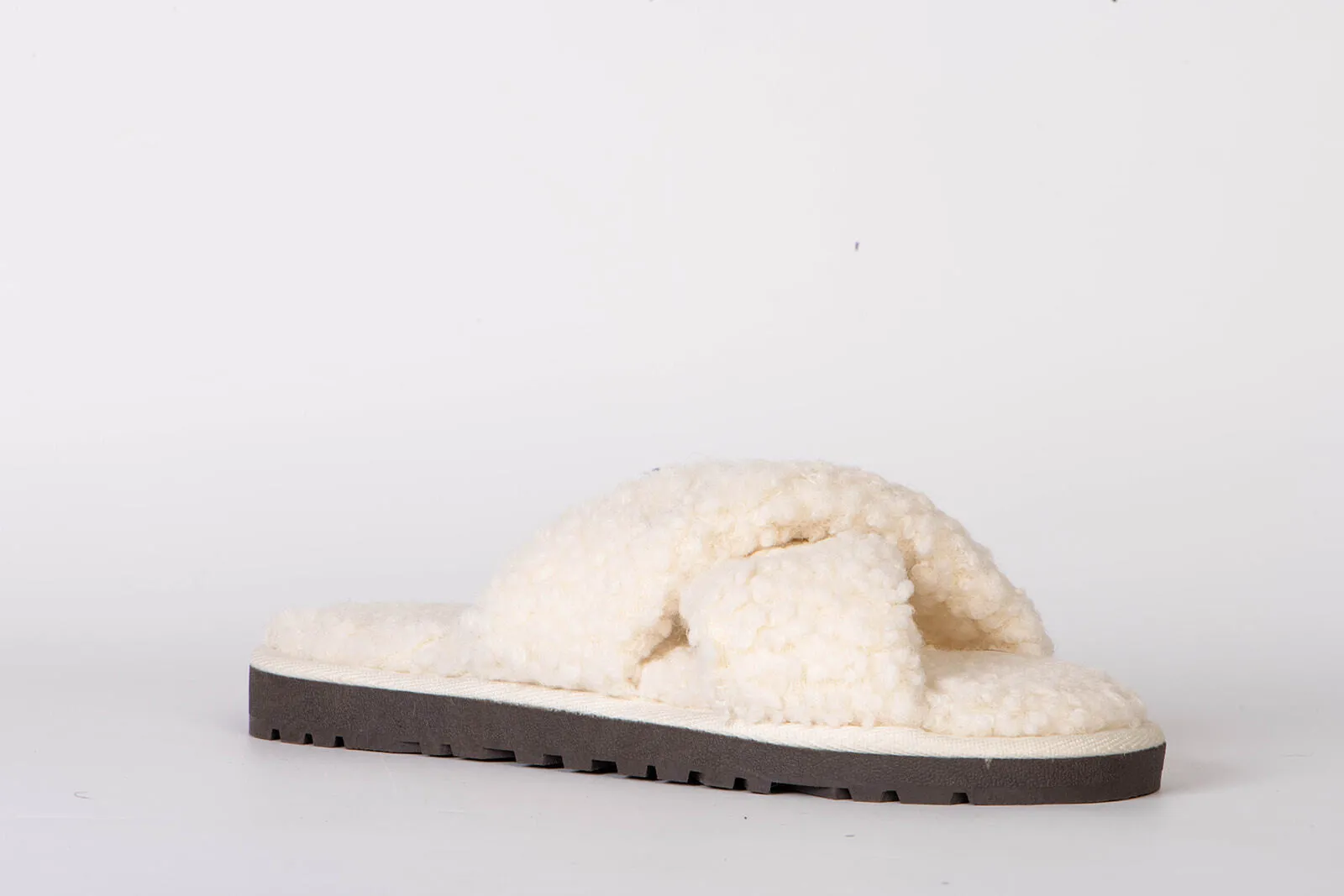Carlie Criss Cross Recycled Slipper | Cloud