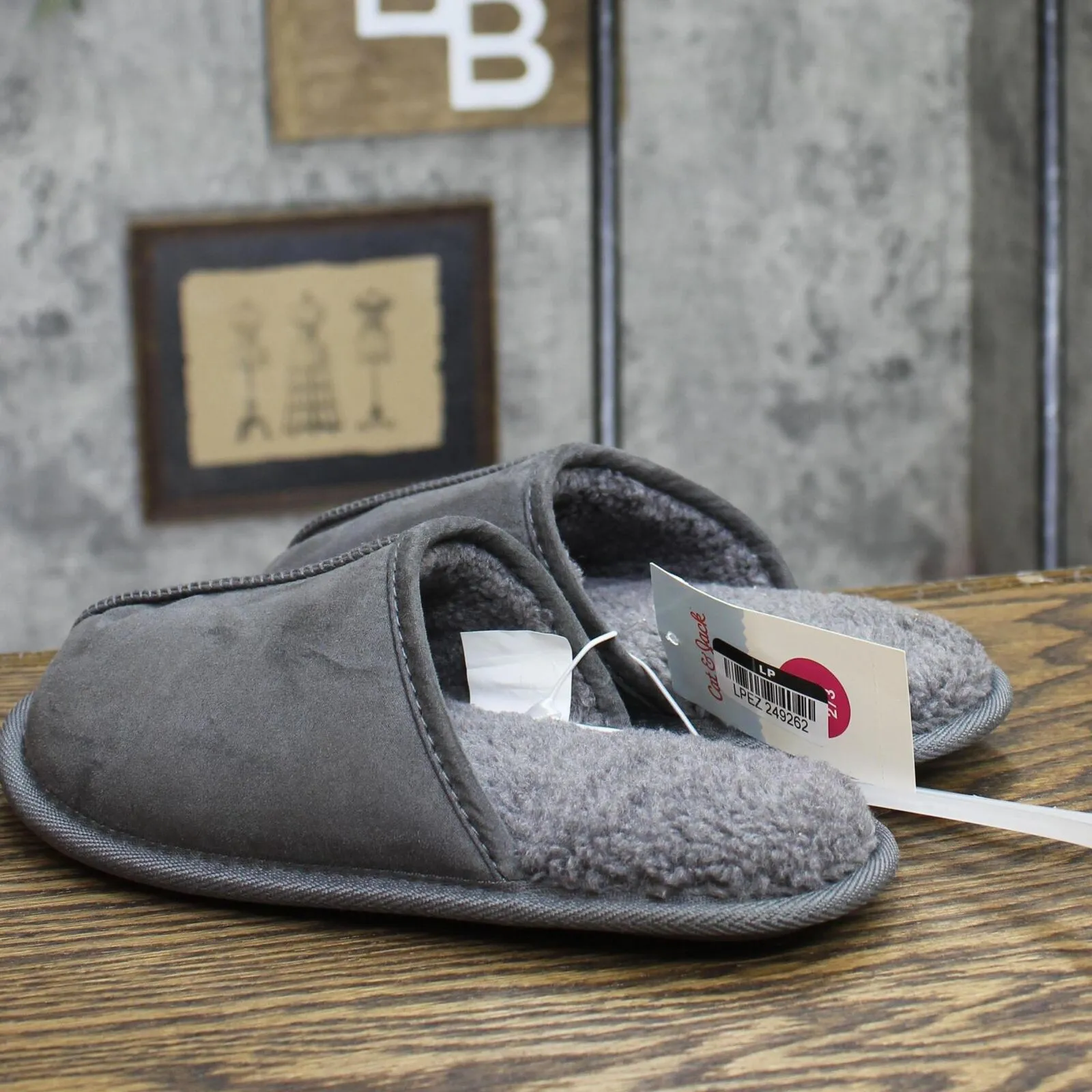 Cat & Jack Boys Ellis Scuff Slippers 88498266