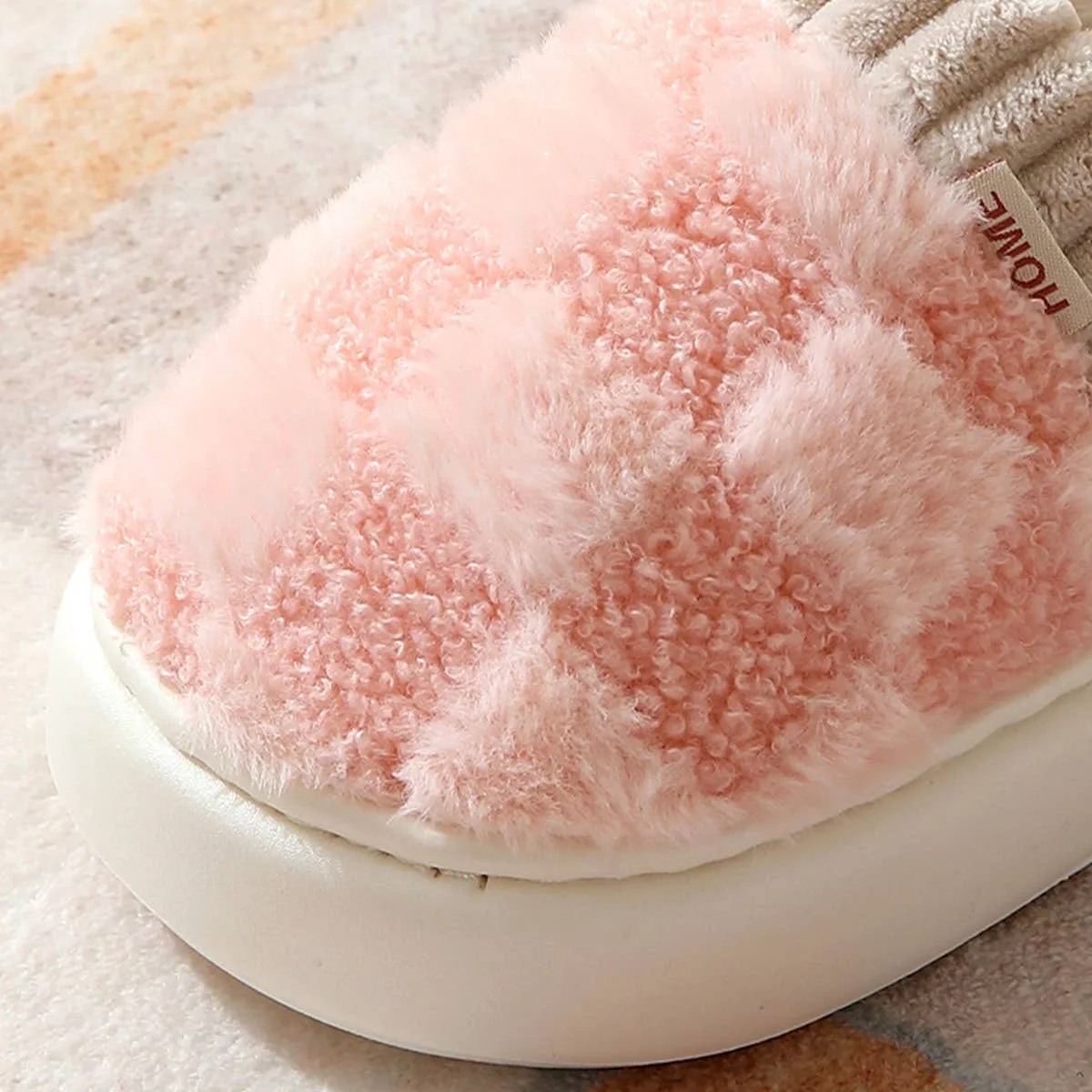 CHECKERED FUZZY WARMIES SLIPPERS CWSHS0270
