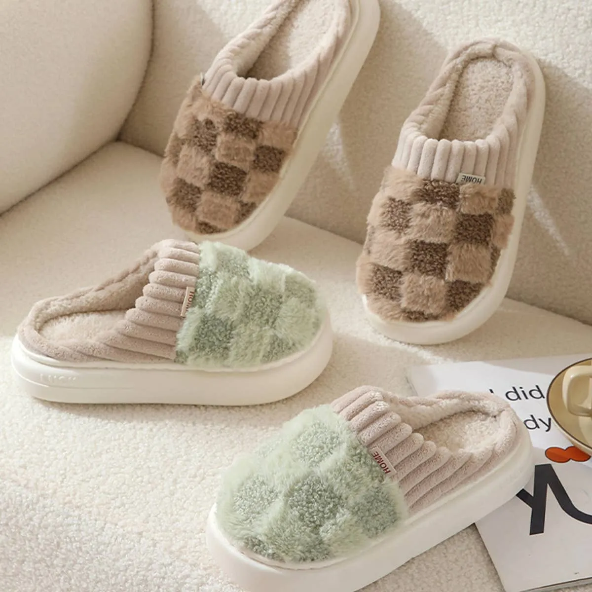 CHECKERED FUZZY WARMIES SLIPPERS CWSHS0270