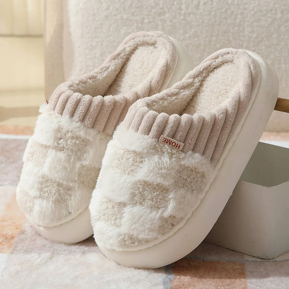 CHECKERED FUZZY WARMIES SLIPPERS CWSHS0270