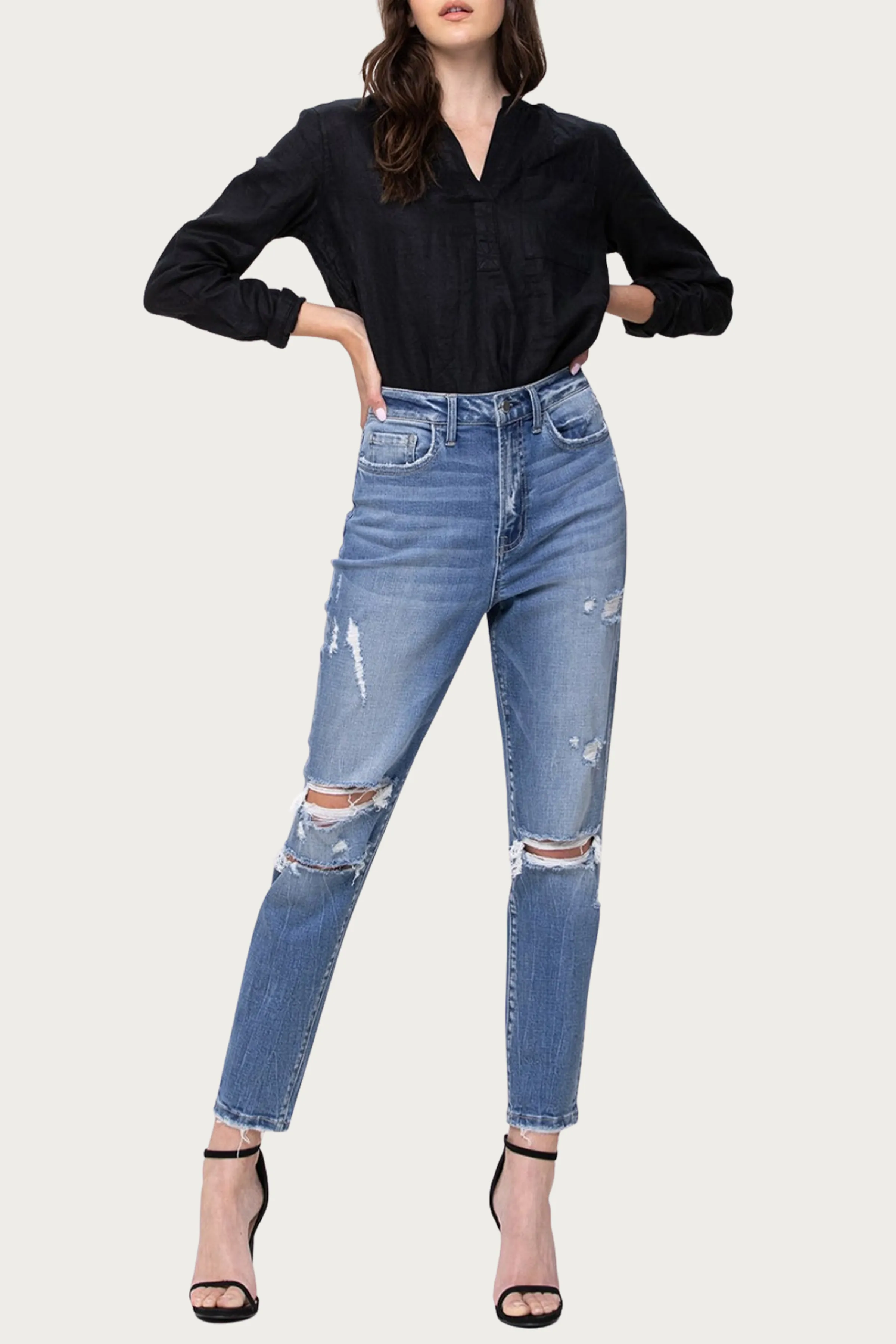 COMFORT STRETCH HIGH-RISE DISTRESSED MOM JEANS