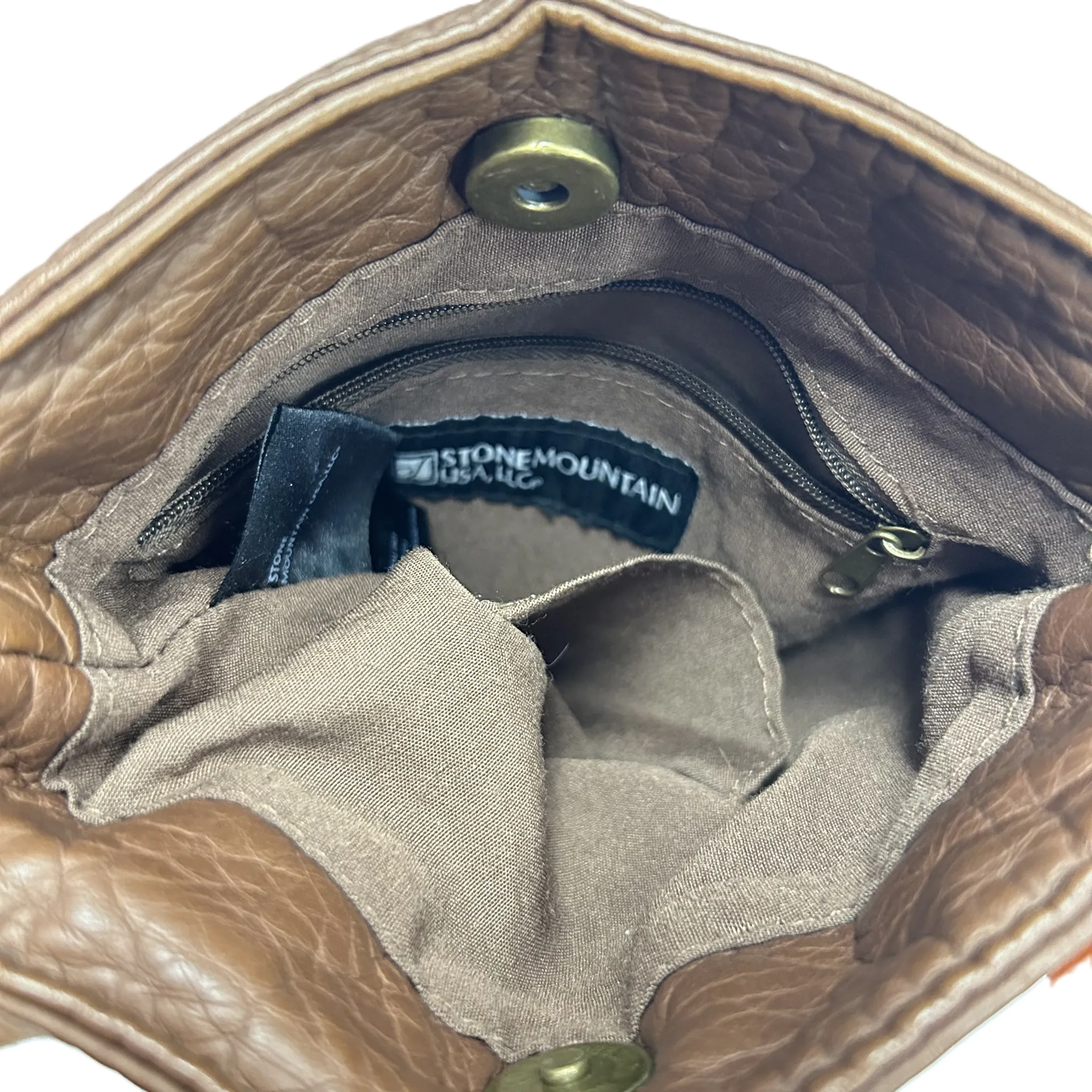 Crossbody By Stone Mountain, Size: Medium