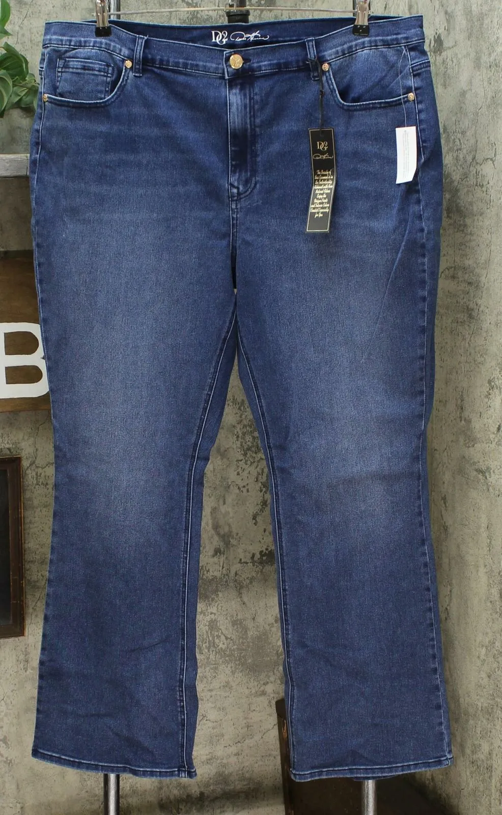 DG2 by Diane Gilman Women's Plus Size Virtual Stretch Boot Cut Jeans