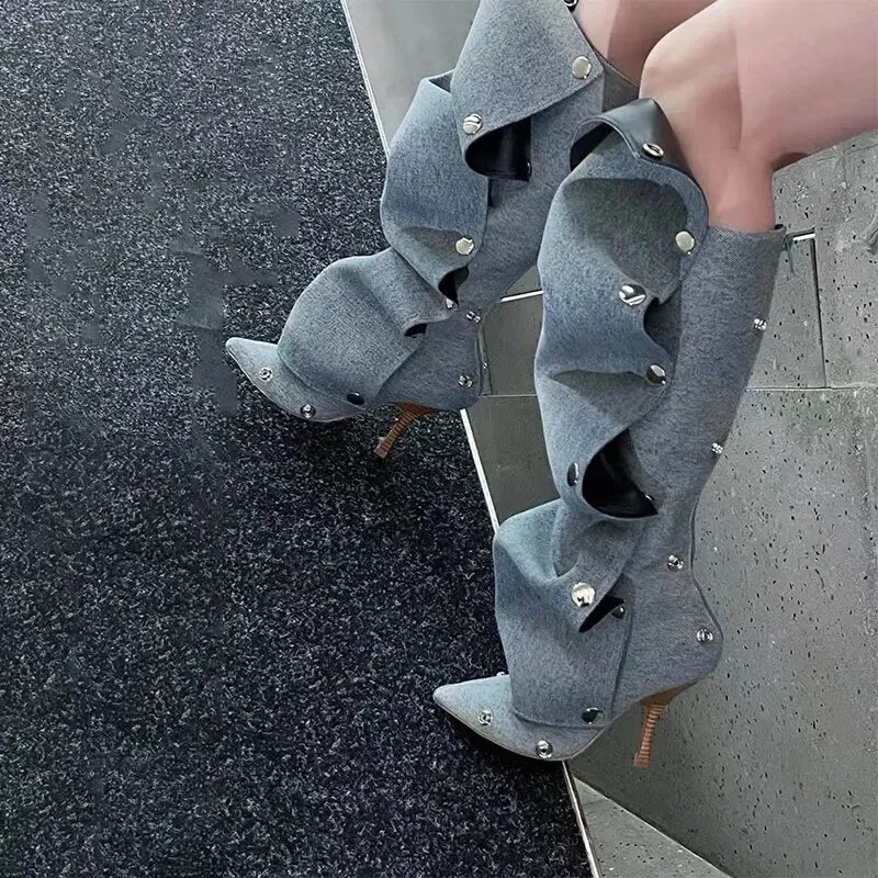 Diva boots