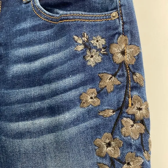 Driftwood Jackie High Rise Skinny Jeans Embroidered Metallic Floral Buds Size 28