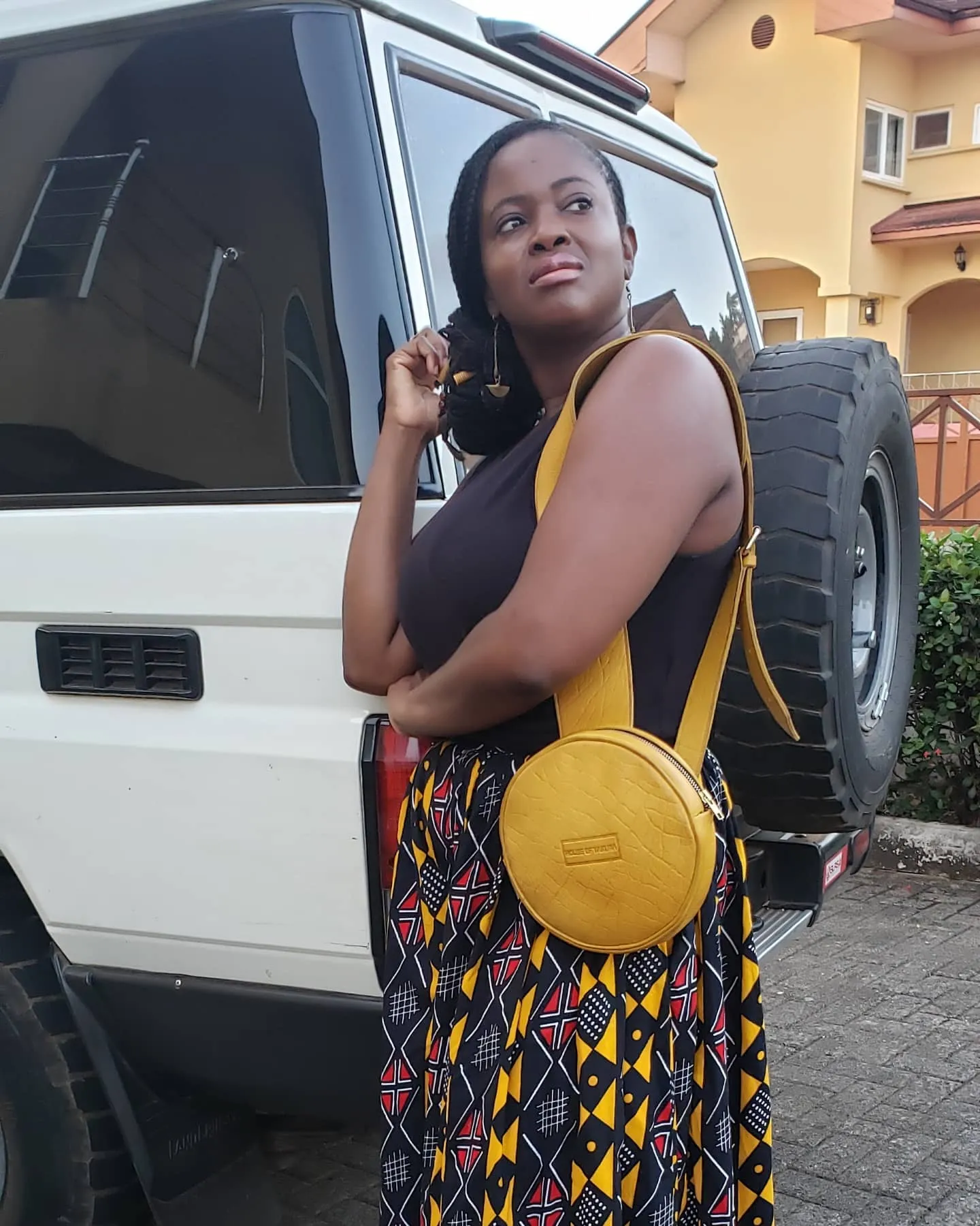 Duara Crossbody Bags