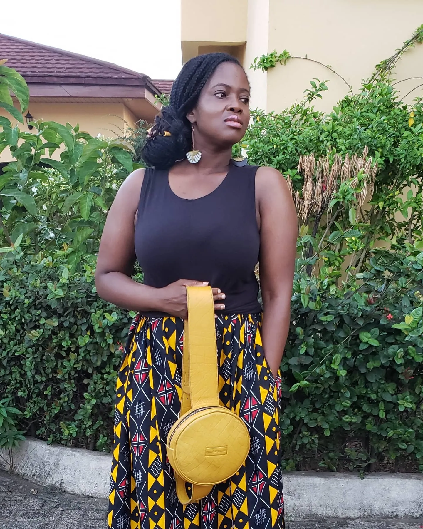 Duara Crossbody Bags