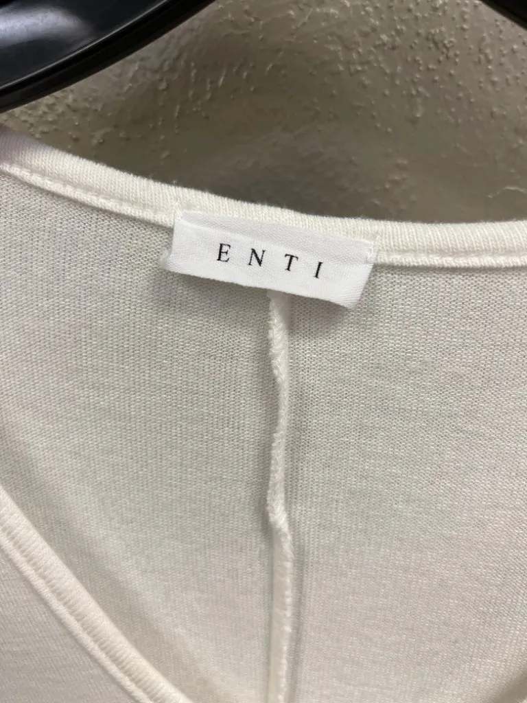 ENTI LONG SLEEVE V-NECK