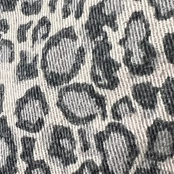 EUC ANTHROPOLOGIE PAIGE Peg Skinny Steel Cheetah Animal Print Jeans Size 26