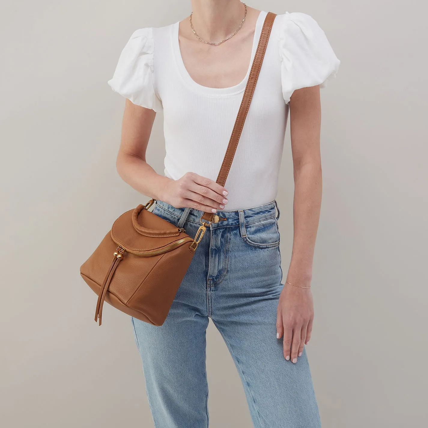 Fern Top Handle Satchel In Pebbled Leather - Warm Honey