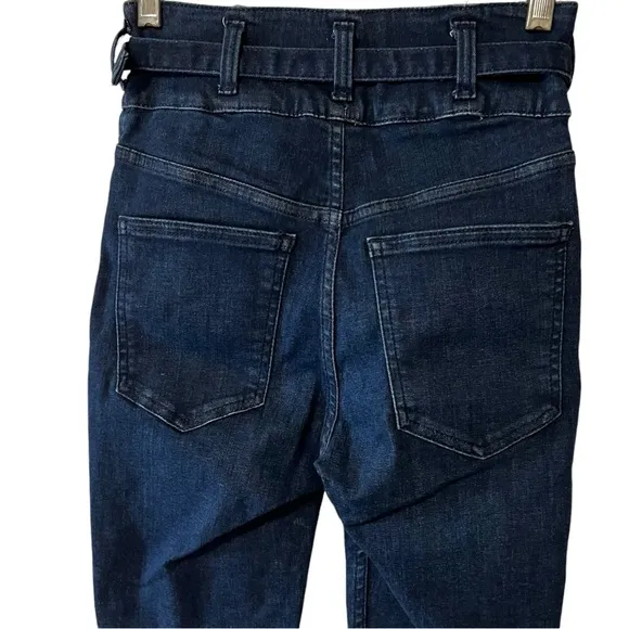 Free People We the Free Super High Rise Retro Jeans with matching Denim Belt 24