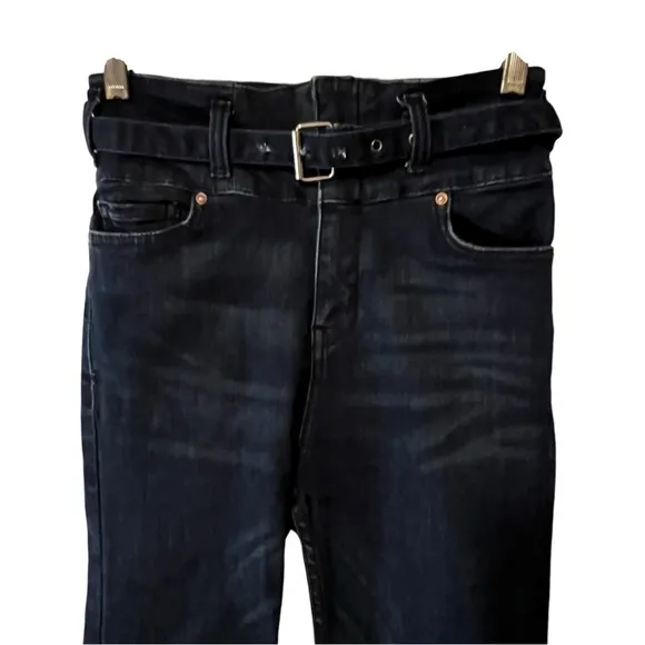 Free People We the Free Super High Rise Retro Jeans with matching Denim Belt 24