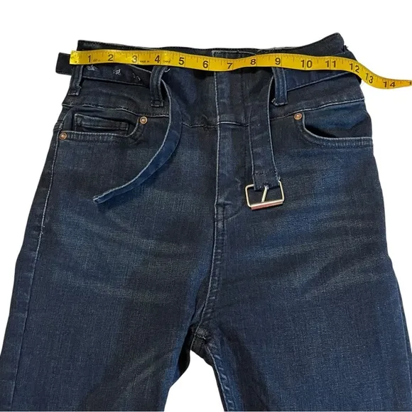 Free People We the Free Super High Rise Retro Jeans with matching Denim Belt 24