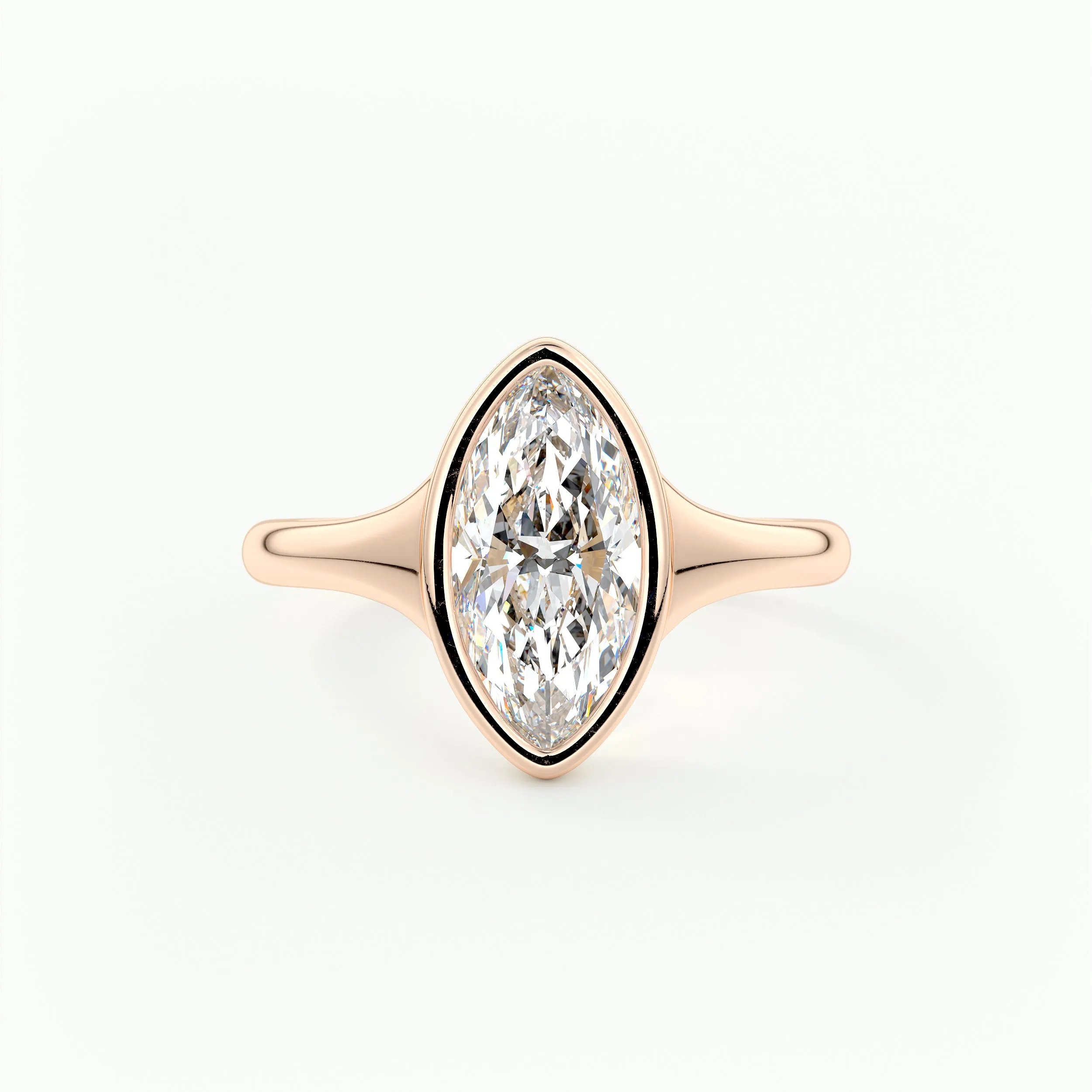 Golden Bathtub | Marquise