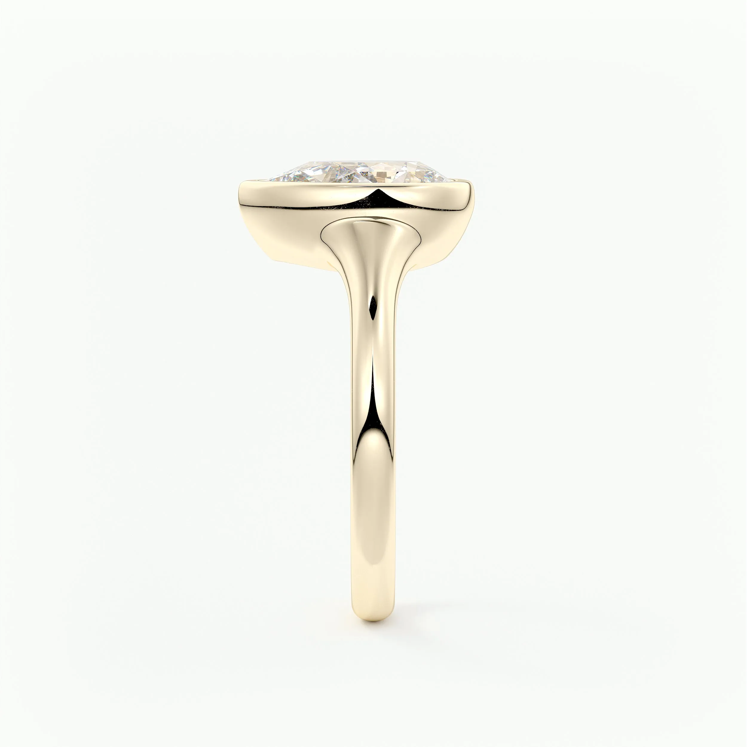 Golden Bathtub | Pear