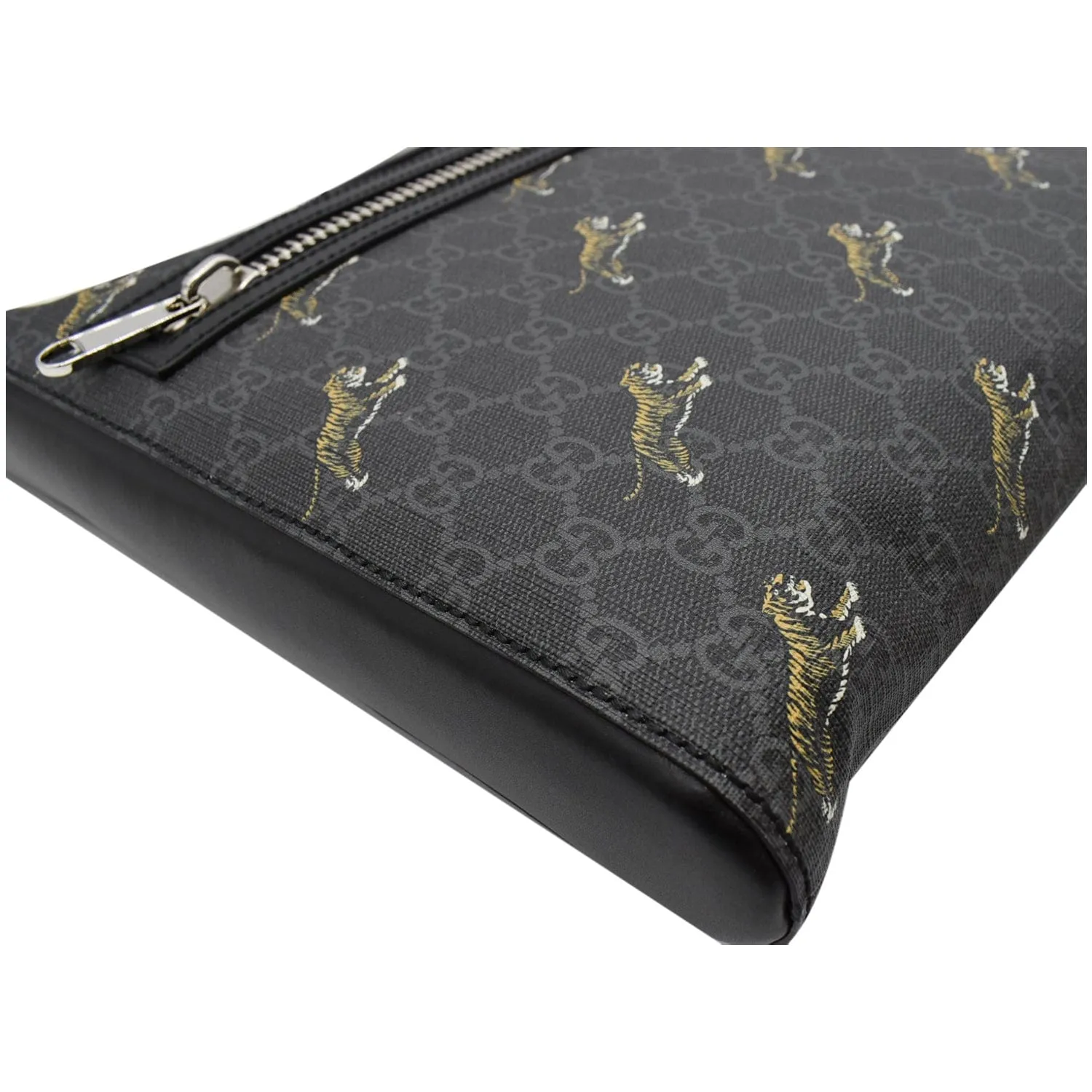 GUCCI Bestiary Tigers GG Supreme Square Messenger Bag Black 474137