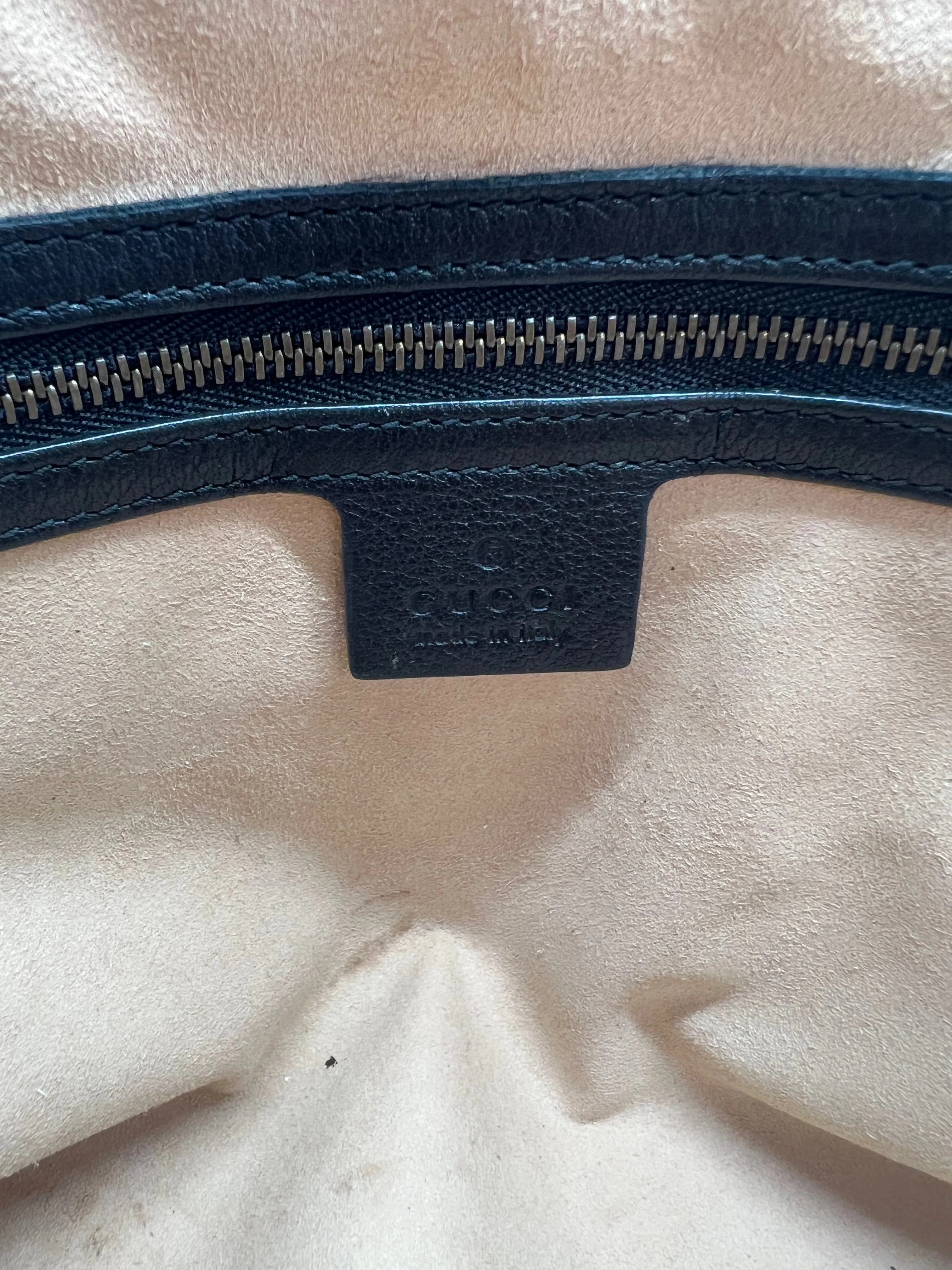 Gucci Black Leather Large Re(Belle) Dome Satchel