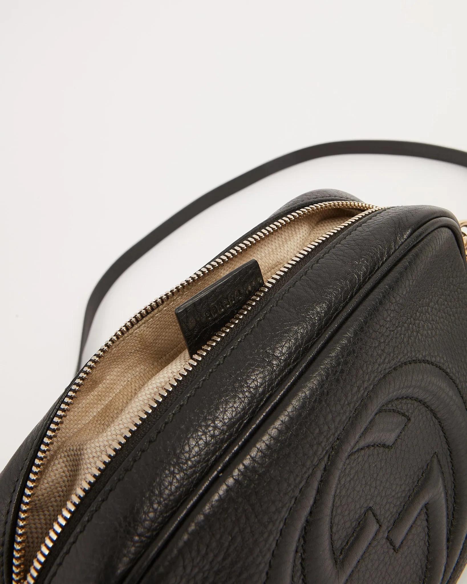 Gucci Black Pebbled Leather Disco Soho Crossbody Bag