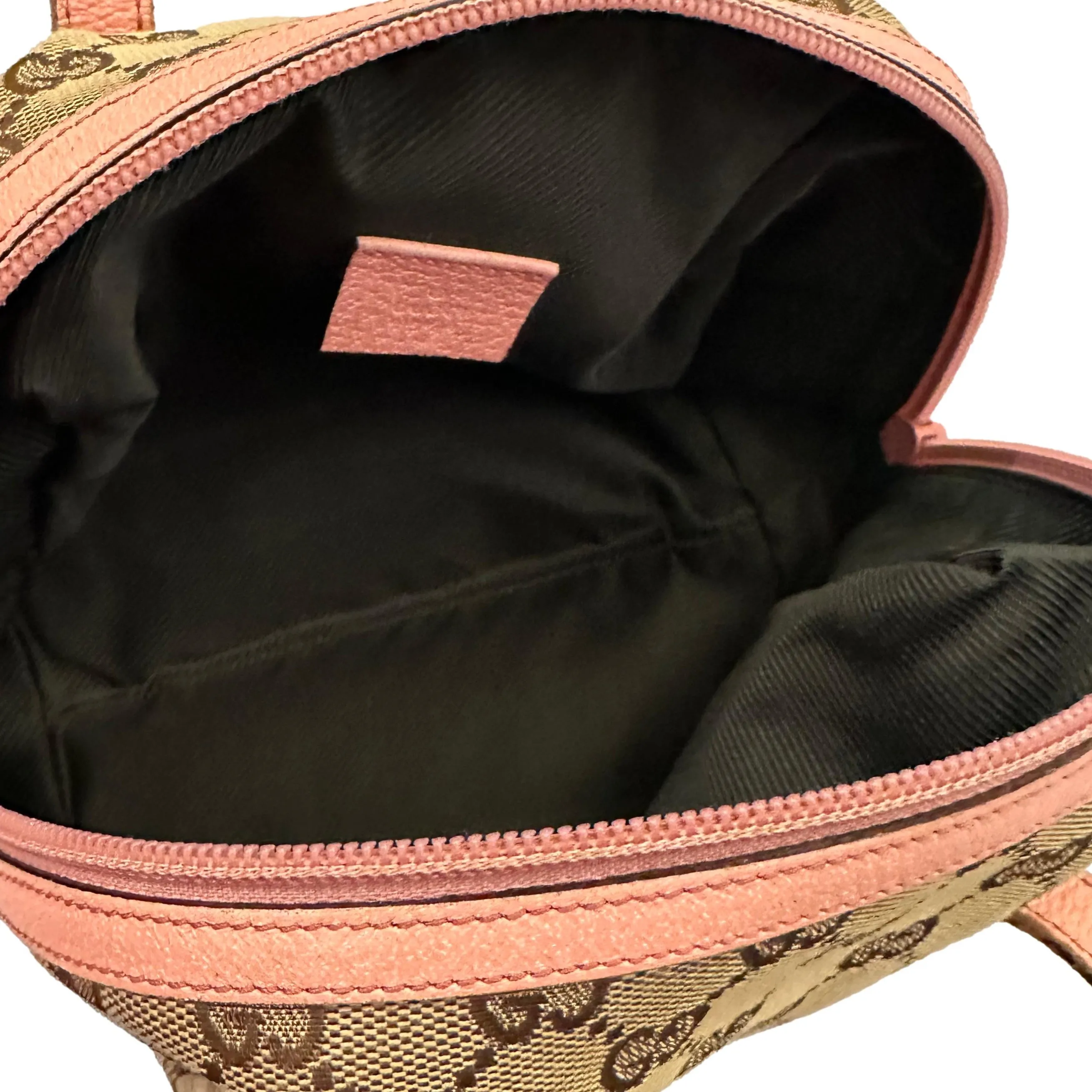 Gucci Pink Logo Shoulder Bag