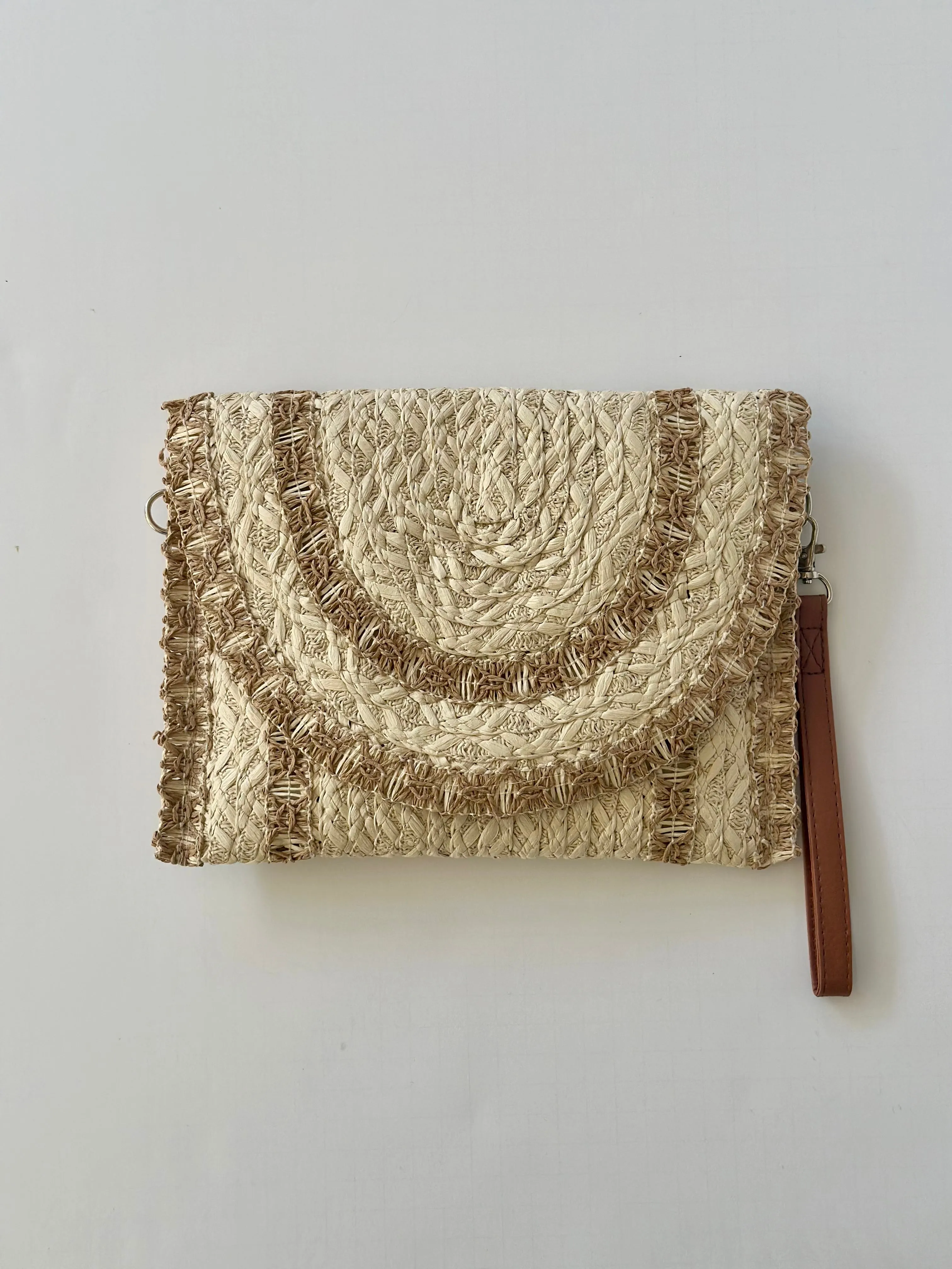HB32 STRAW CLUTCH BAG