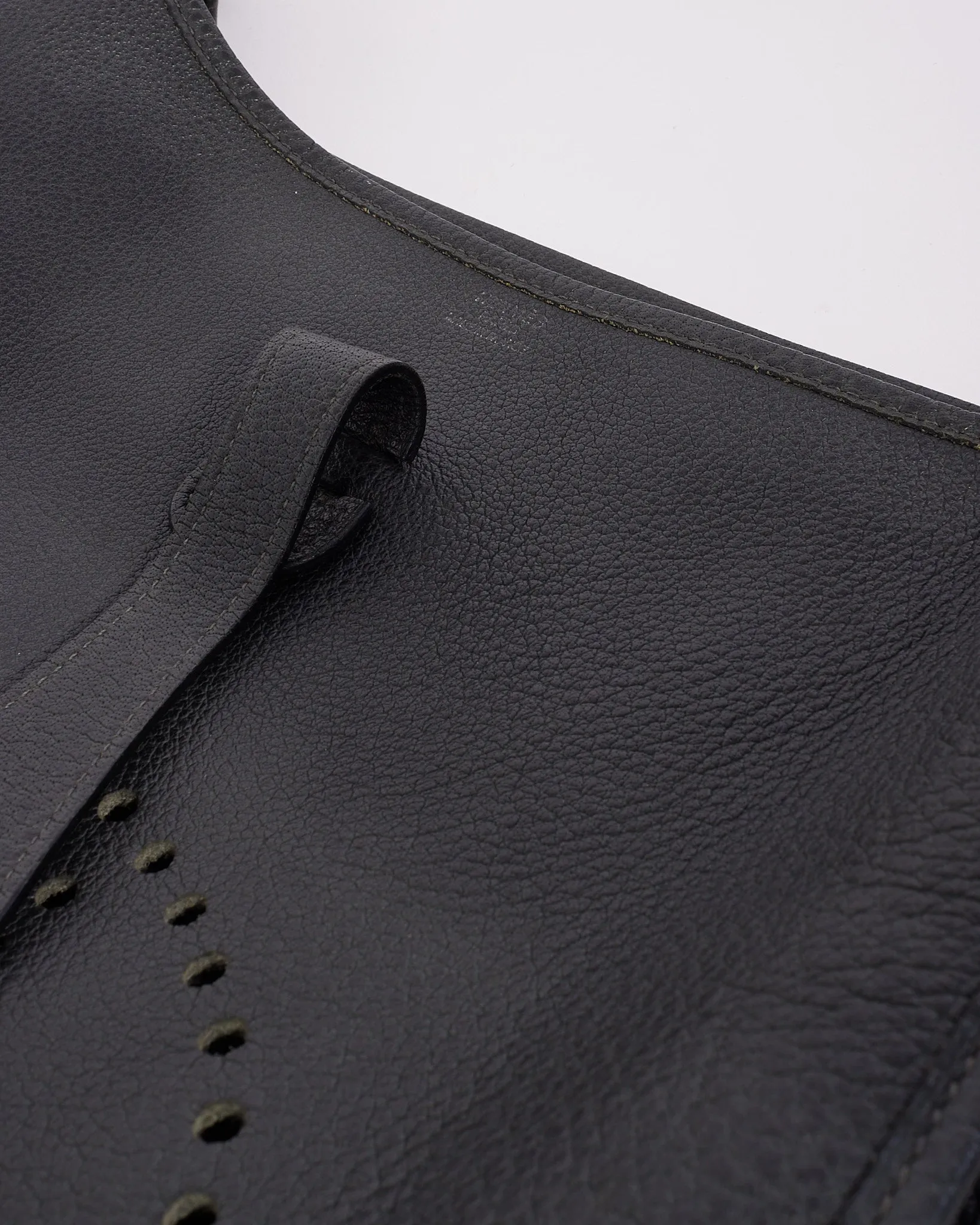 Hermès Dark Grey (Graphite) Clemence Leather Evelyne I GM Crossbody Bag