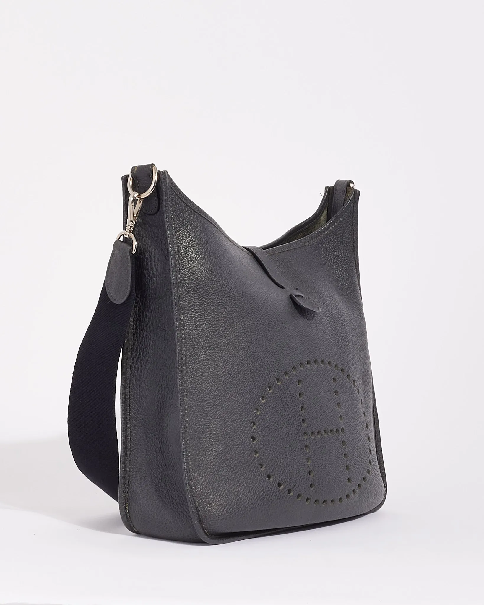 Hermès Dark Grey (Graphite) Clemence Leather Evelyne I GM Crossbody Bag
