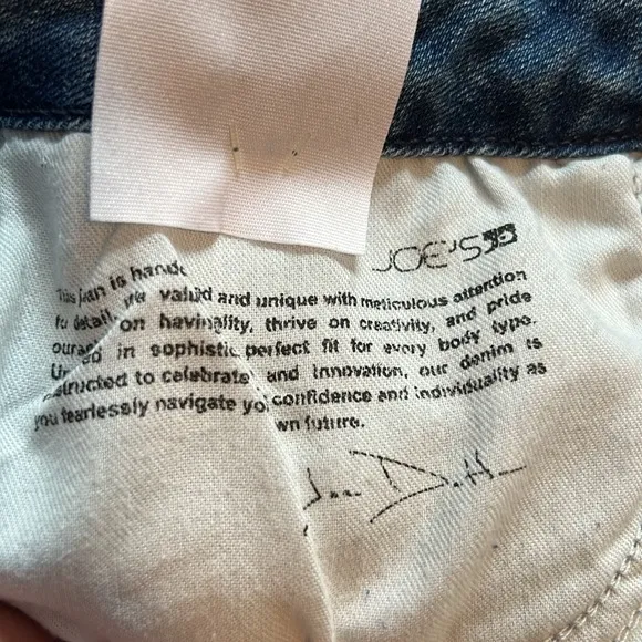 Joe’s hi rise curvy Skinny ankle honey New Size 28