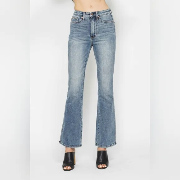 Judy Blue High Rise Tummy Control Classic Bootcut Jeans Long Inseam Various NEW