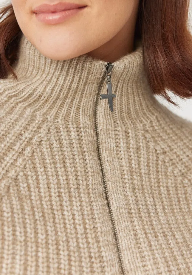 Kenzie Zip Sweater Untouched World