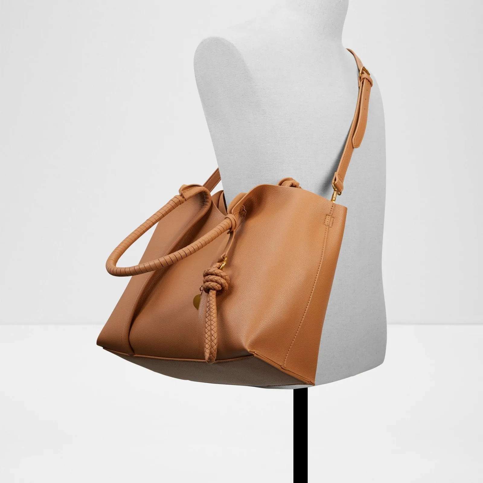 Kylinia / Satchel