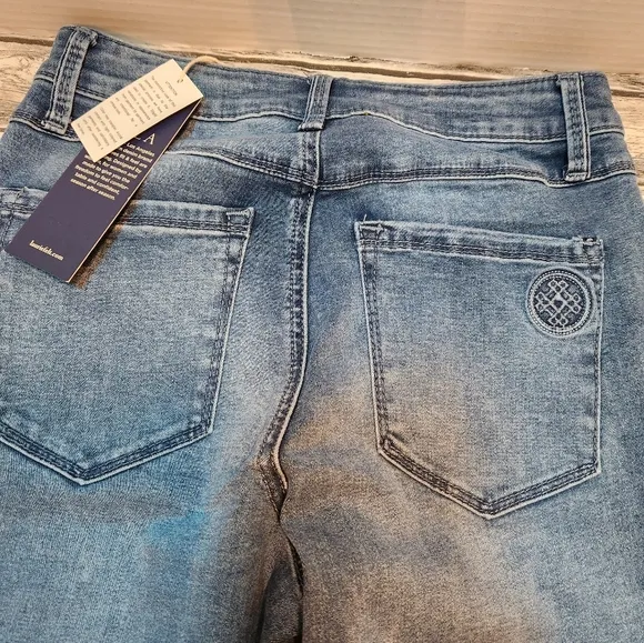 Laurie Felt BFF Bootcut Jeans NWT