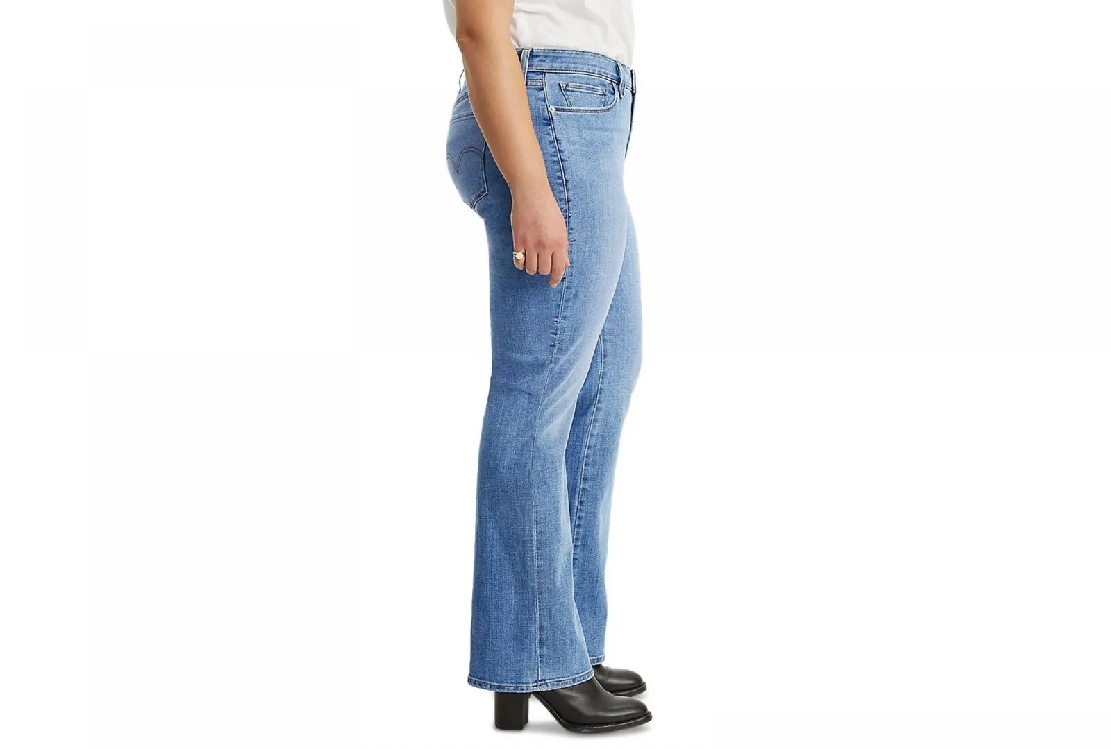 Levi's Women's Plus-Size 415 Classic Bootcut Jeans 236490029
