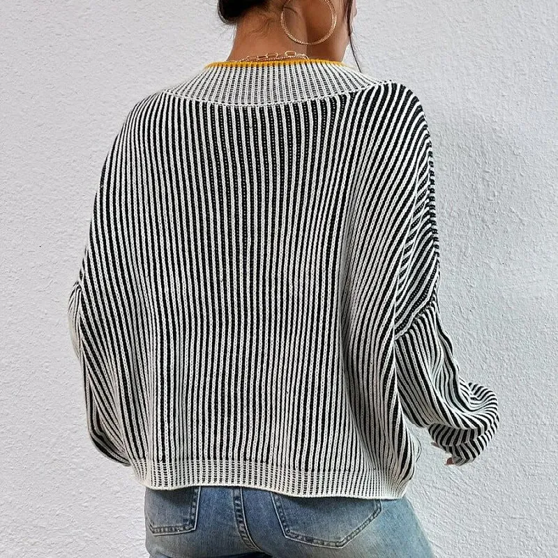 Lina – Pull rayé col V