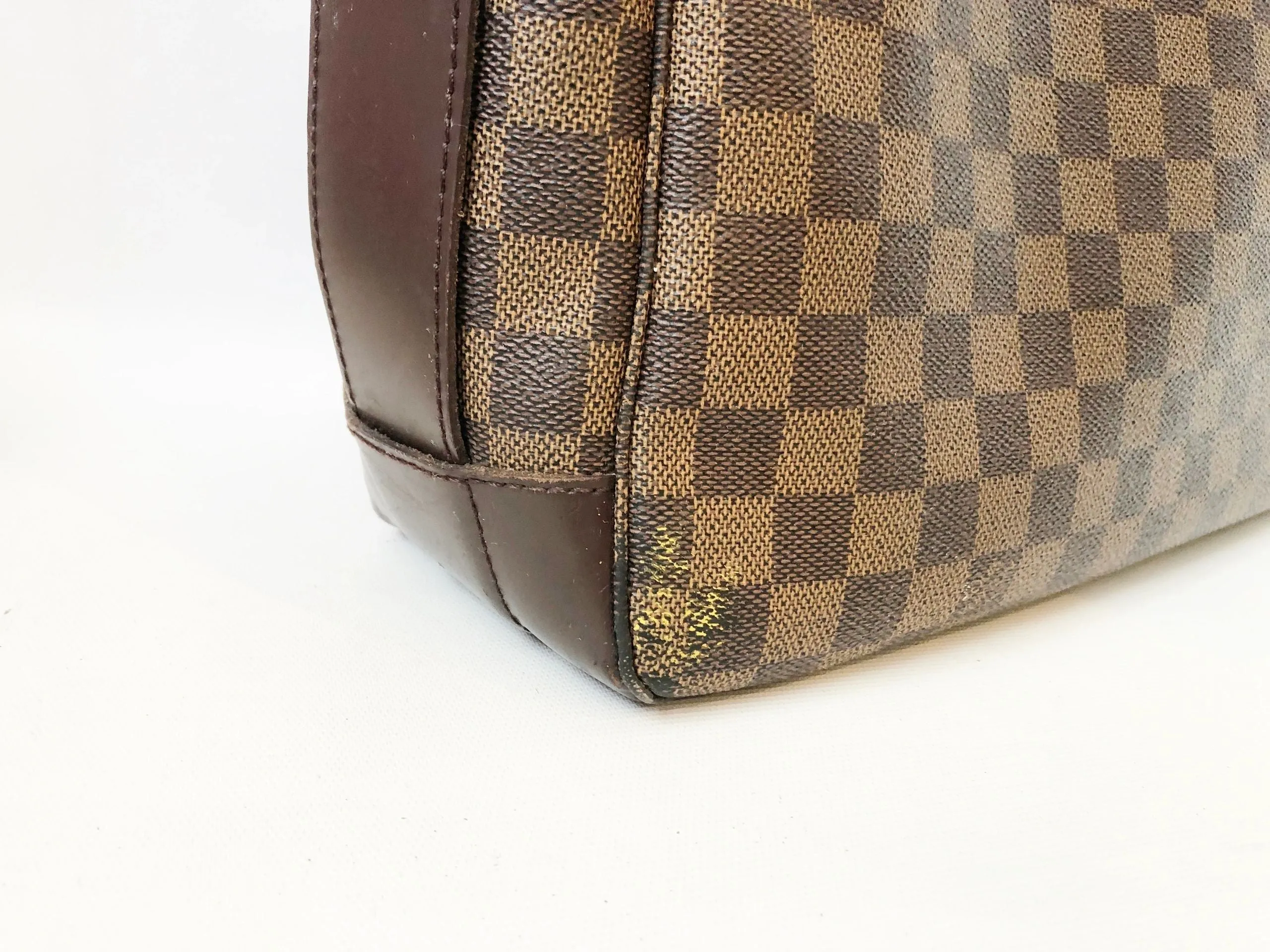 Louis Vuitton Damier Ebene Abbesses Messenger Bag